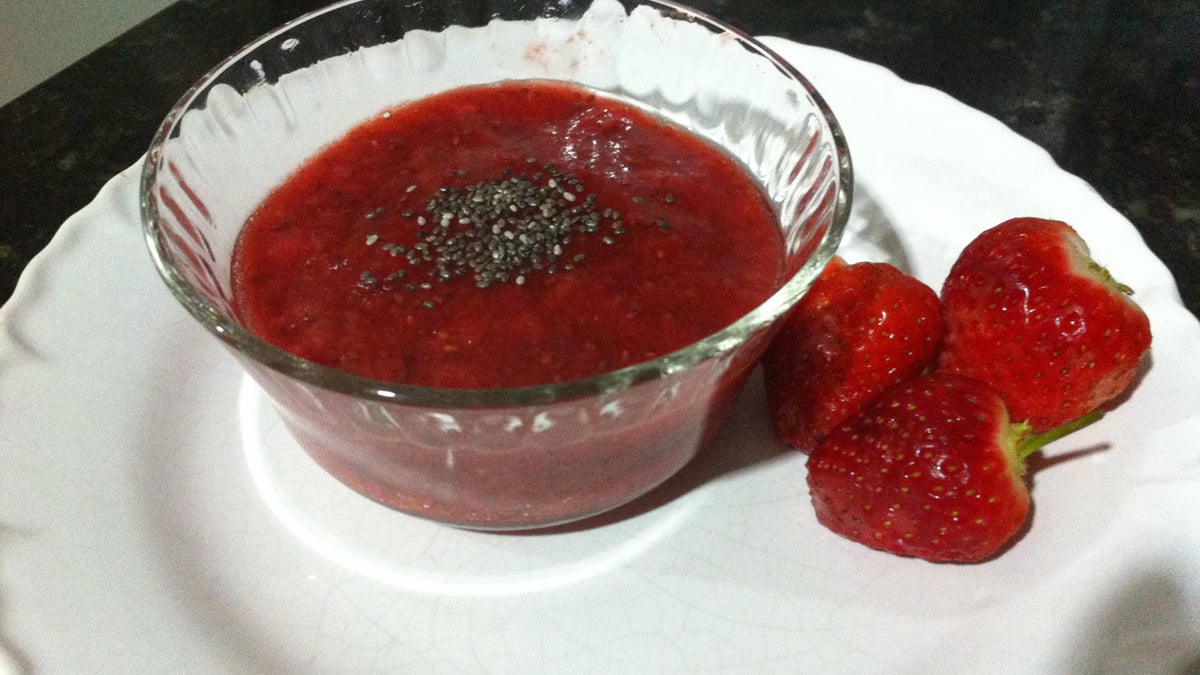 Geléia light de morango com chia