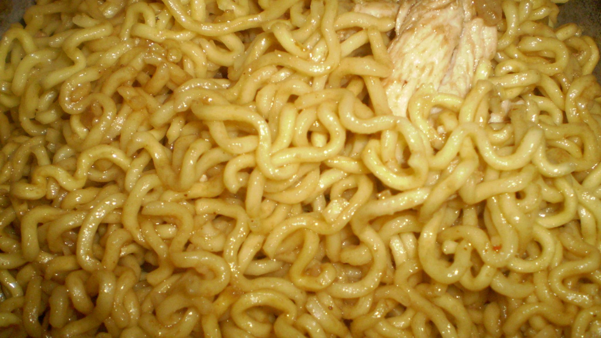 Macarrão oriental simples