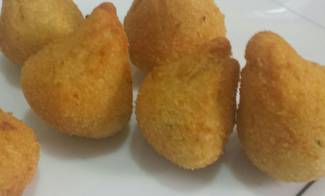 Coxinha de massa fácil