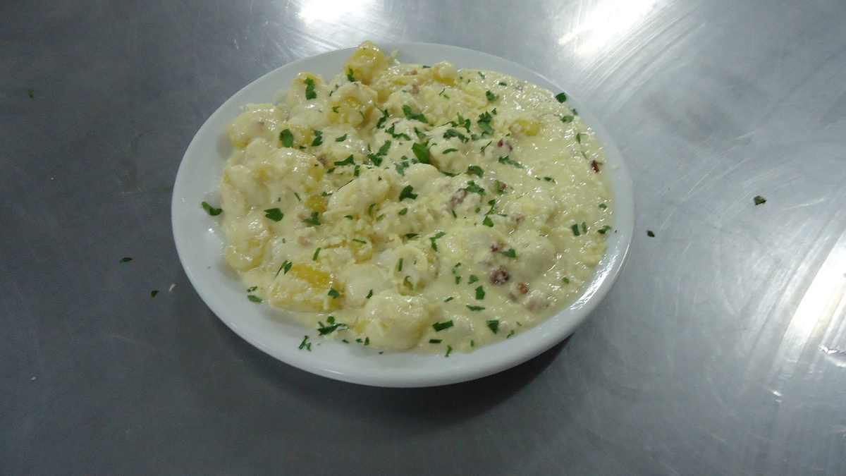 Nhoque Carbonara