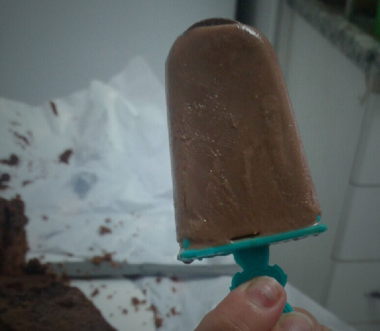 Picolé de nutella em 5 passos