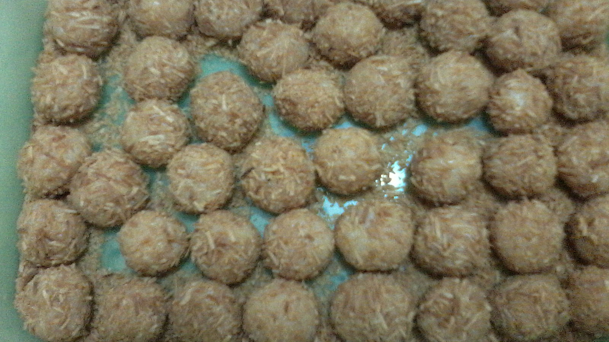 Brigadeiro de chocolate branco com coco queimado