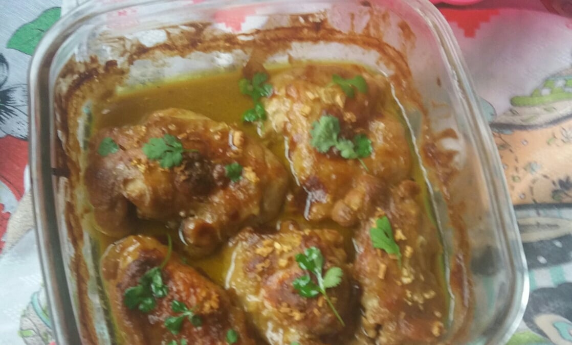 Coxa e sobrecoxa ao molho especial
