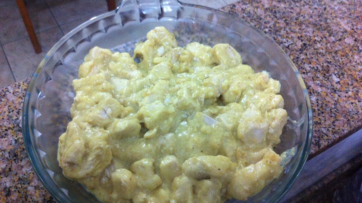 Frango com curry e leite de coco