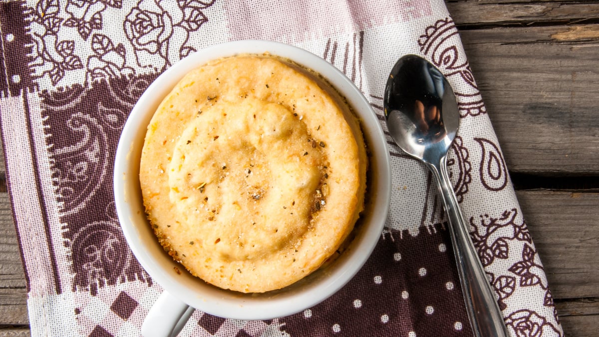 Pão de queijo de caneca
