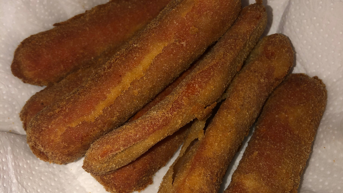 Salsicha à milanesa
