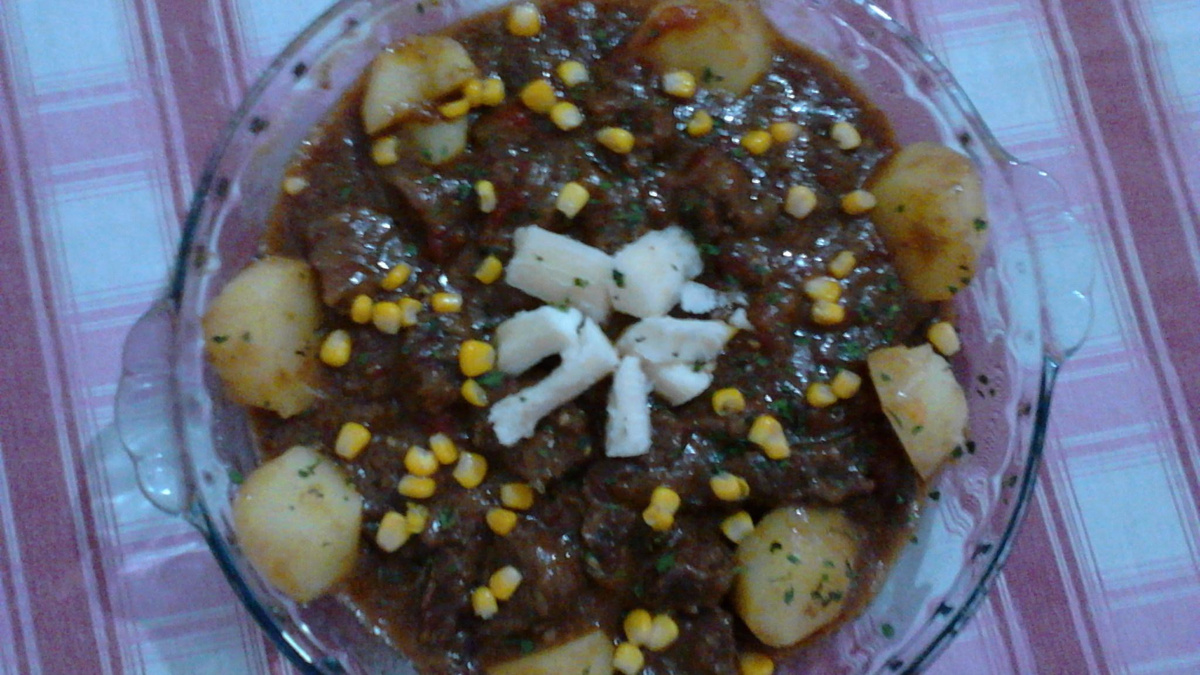 Carne ao molho simples e e saboroso