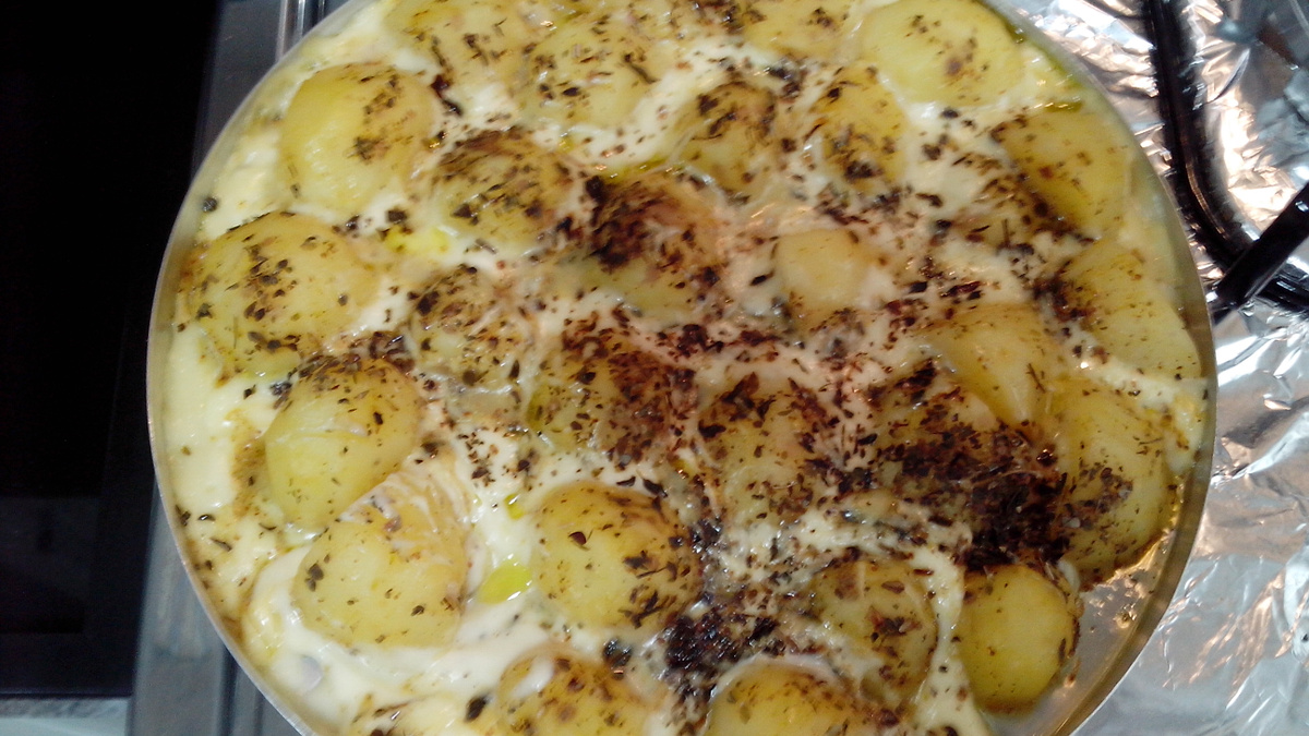 Batatas assadas ao molho mostarda