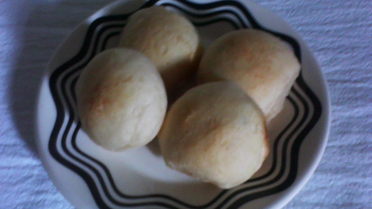 Pão de queijo super fácil