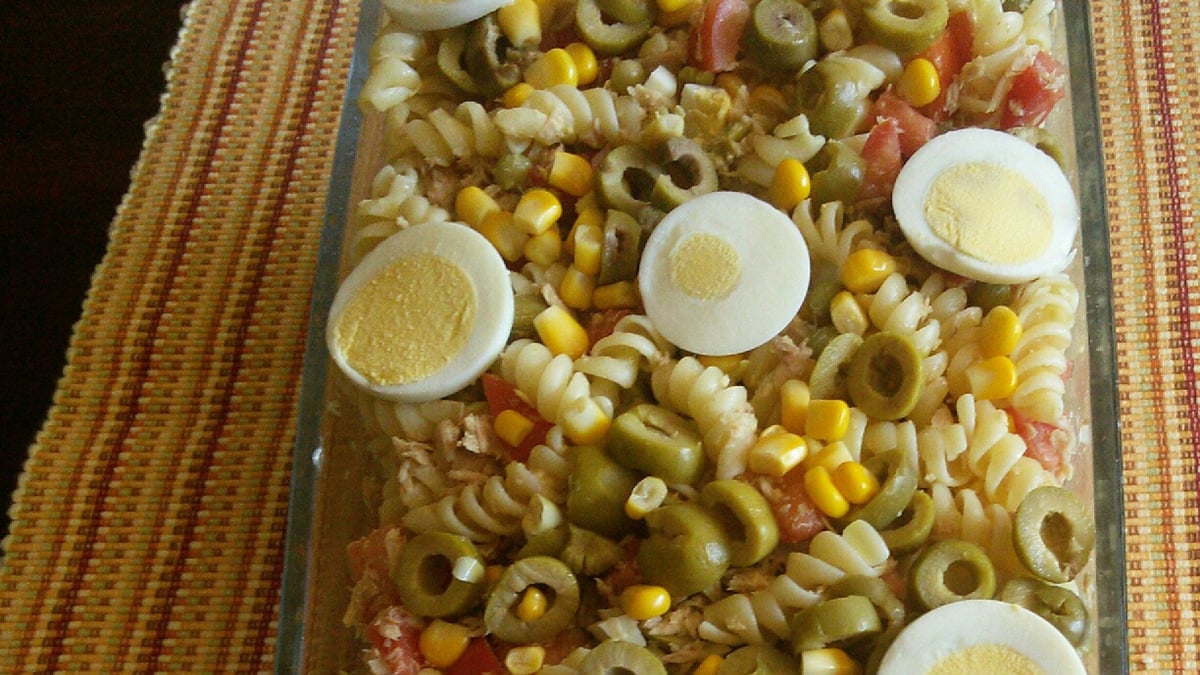 Salada de macarrão verão