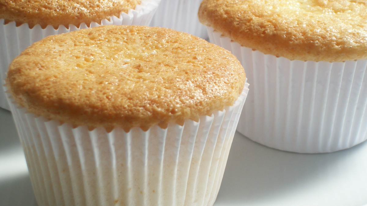 Bolinho de iogurte com goiabada
