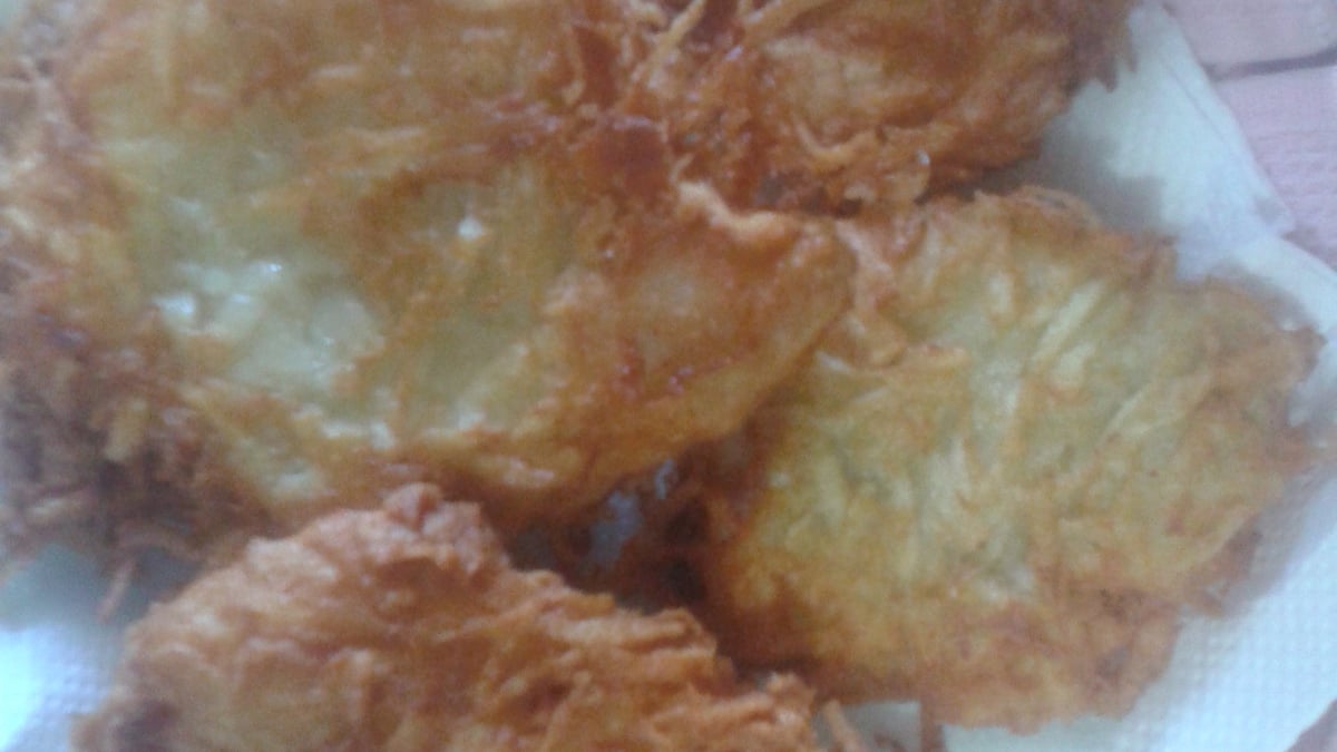 Peixe empanado com batata palha