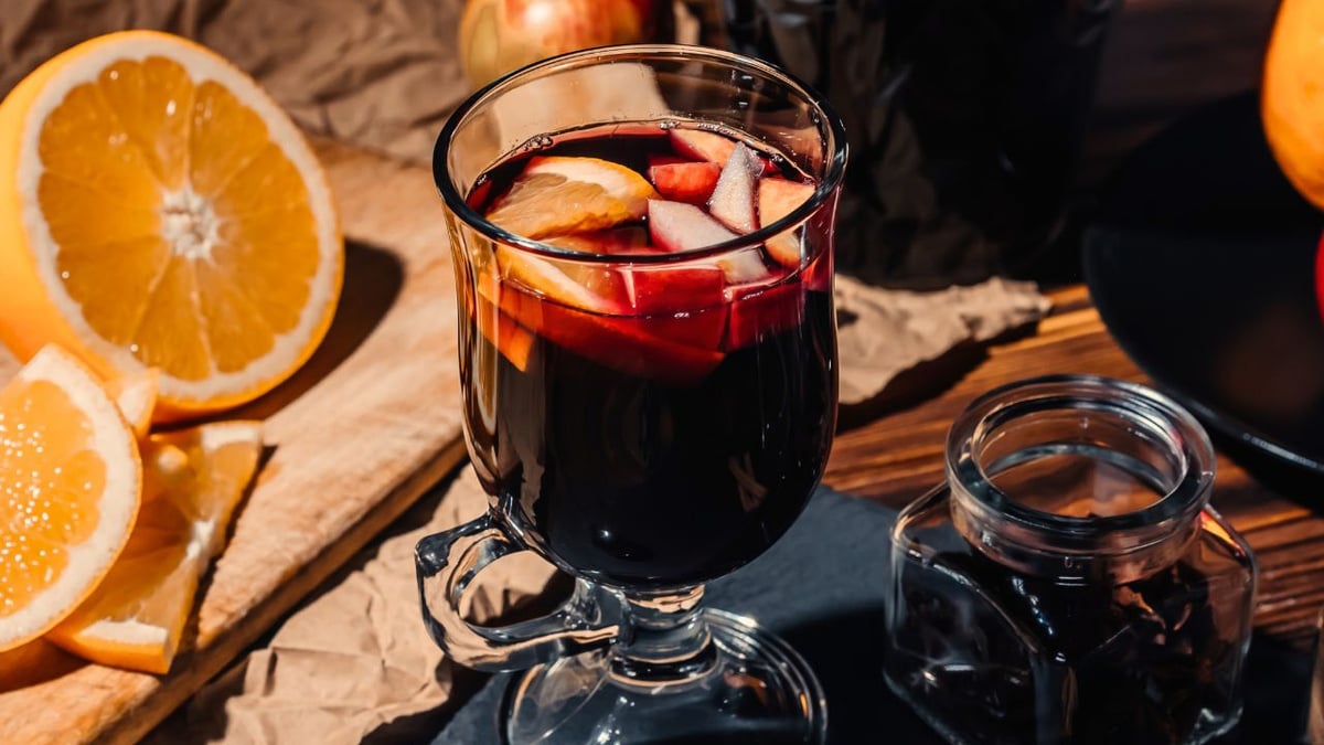 Vinho quente com o tipo certo de bebida para não amargar