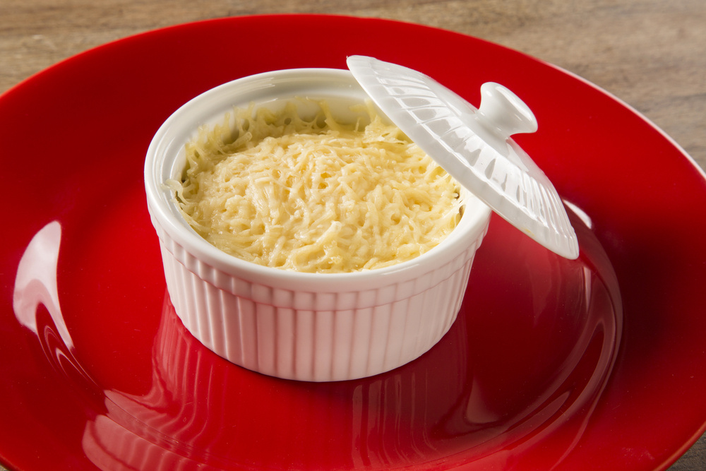 Escondidinho de frango com mandioquinha salsa
