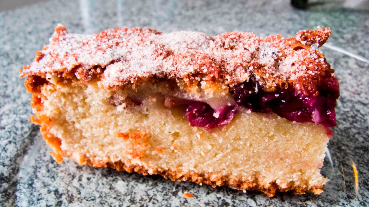 Bolo de uva