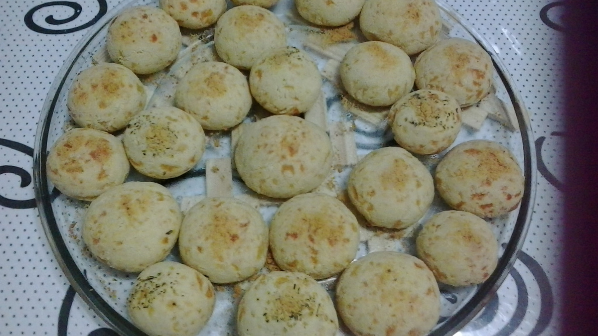 Pão de queijo com polvilho azedo