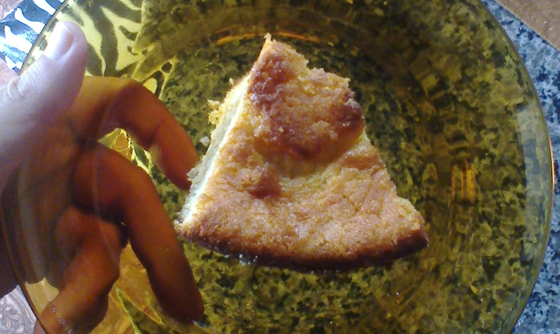 Bolo fofo de milho
