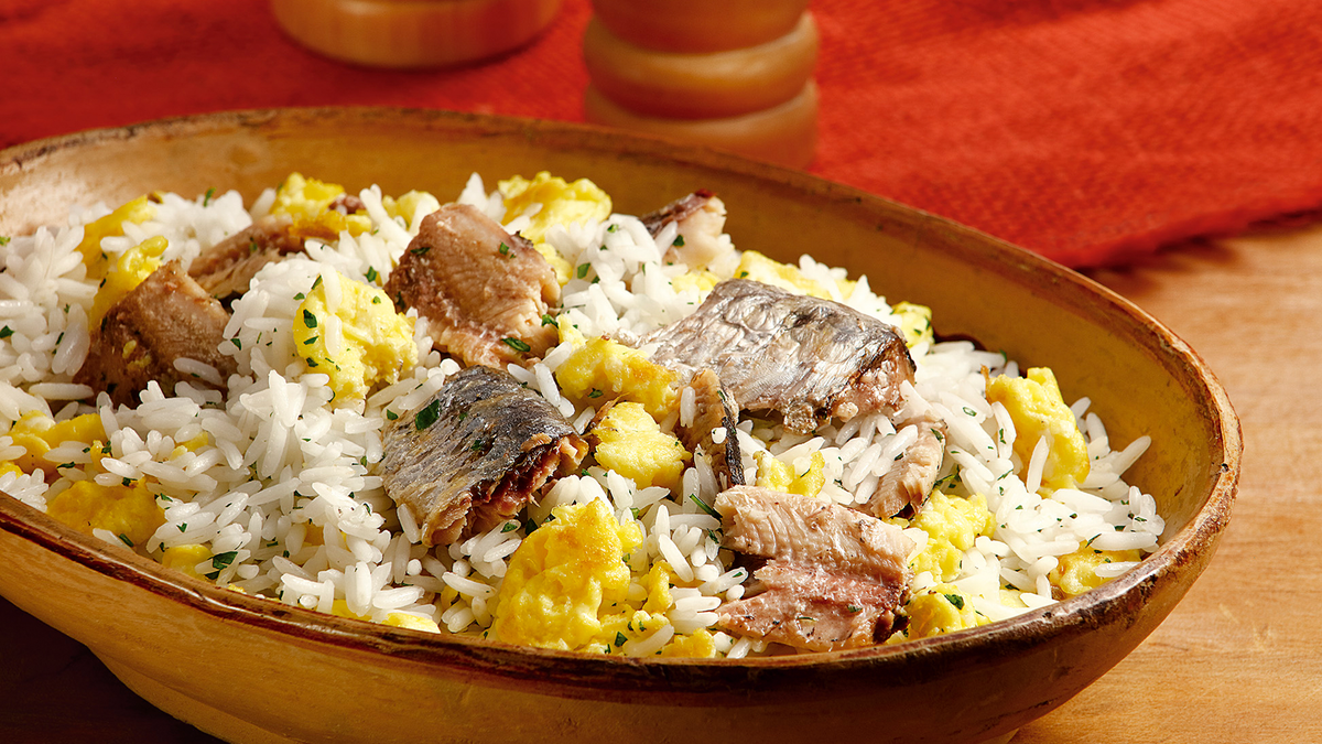 Arroz de forno com sardinha