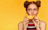 "O abacaxi é uma ótima fonte de...": conheça 9 benefícios da suculenta fruta (além de ser deliciosa!) segundo a ciência