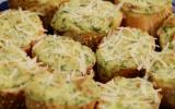 9 receitas de pão de alho que vão estrelar o seu cardápio de churrasco