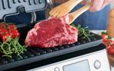 Churrasco sem fumaça? Conheça os benefícios de uma churrasqueira elétrica e saiba como escolher a sua