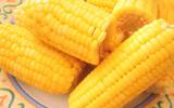 Milho assado na airfryer é irresistível! Como fazer a receita clássica de festa junina na fritadeira