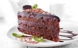 Bolo De Chocolate Estiloso Masculino Com Gelo Perfurado a Borda Foto de  Stock - Imagem de torta, vida: 171899300