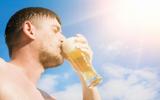 Esses são os cuidados que você deve ter ao consumir bebida alcoólica em dias muito quentes