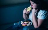 Consumo excessivo de doces pode ter uma ligação com a depressão maior do que você imagina, revela novo estudo