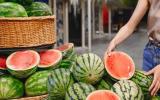 7 truques para escolher uma melancia docinha e nunca mais errar na hora da compra