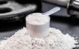 Apenas 1 creatina de 41 marcas analisadas pela Anvisa é aprovada; descubra se você está consumindo um produto reprovado