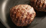 Como fazer hambúrguer caseiro barato: receita completa e dicas para o lanche perfeito