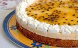 Anota, printa ou salva essa receita de bolo mousse de maracujá cremoso e muito refrescante, perfeito para o verão!