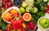 "O Rei da Vitamina C" no mundo das frutas e vegetais tem 4 vezes mais vitamina C do que laranjas. Quem descobrir seu nome vai se surpreender!