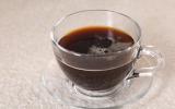 Você não consegue beber café sem açúcar por esse motivo que é fácil de resolver