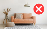 Nem sofá, nem poltrona: essa é a nova tendência que economiza espaço na sala com muito conforto