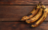 Minhas bananas duram muito mais depois que aprendi esse truque, nunca mais joguei a fruta fora por estar madura demais!