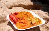 5 petiscos deliciosos que bombam nas praias brasileiras para você conhecer e amar