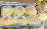Esse pão de milho caseiro com cafezinho é T-U-D-O! Receita fácil com dica para não ficar ressecado, é só seguir o modo de preparo