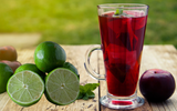 Saiba os benefícios do chá de ameixa com limão e como fazer a infusão da melhor forma