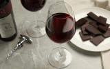 Vinho combina com chocolate? Experimente essa explosão de sabor na Páscoa com dicas de  sommelière