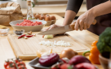 Como limpar tábua de madeira: dicas para conservar seu utensílio de cozinha