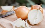 Você não sabe o que a cebola é capaz de fazer! Pare agora mesmo de guardá-la com outros vegetais!