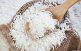 Arroz branco e suas polêmicas: afinal, podemos comer à vontade ou é preciso ter cuidado?