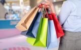 Se você tem sacolas de papel em casa, você tem um tesouro: 5 maneiras de aproveitar esse item no dia a dia
