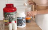 Não caia em golpes ao comprar whey protein na Black Friday: existe um cálculo para descobrir se um whey é de boa qualidade