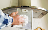 Adeus gordura no filtro do exaustor: método rápido e eficaz é a solução simples para cozinhar em um ambiente saudável