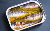 Nem sardinha, nem atum: esse peixe enlatado é um tesouro repleto de benefícios