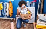 Por que minhas roupas não ficam com cheiro de amaciante depois de lavar? Você pode estar cometendo esses erros