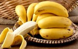 5 jeitos de comer casca de banana e aproveitar seus impressionantes benefícios ao corpo